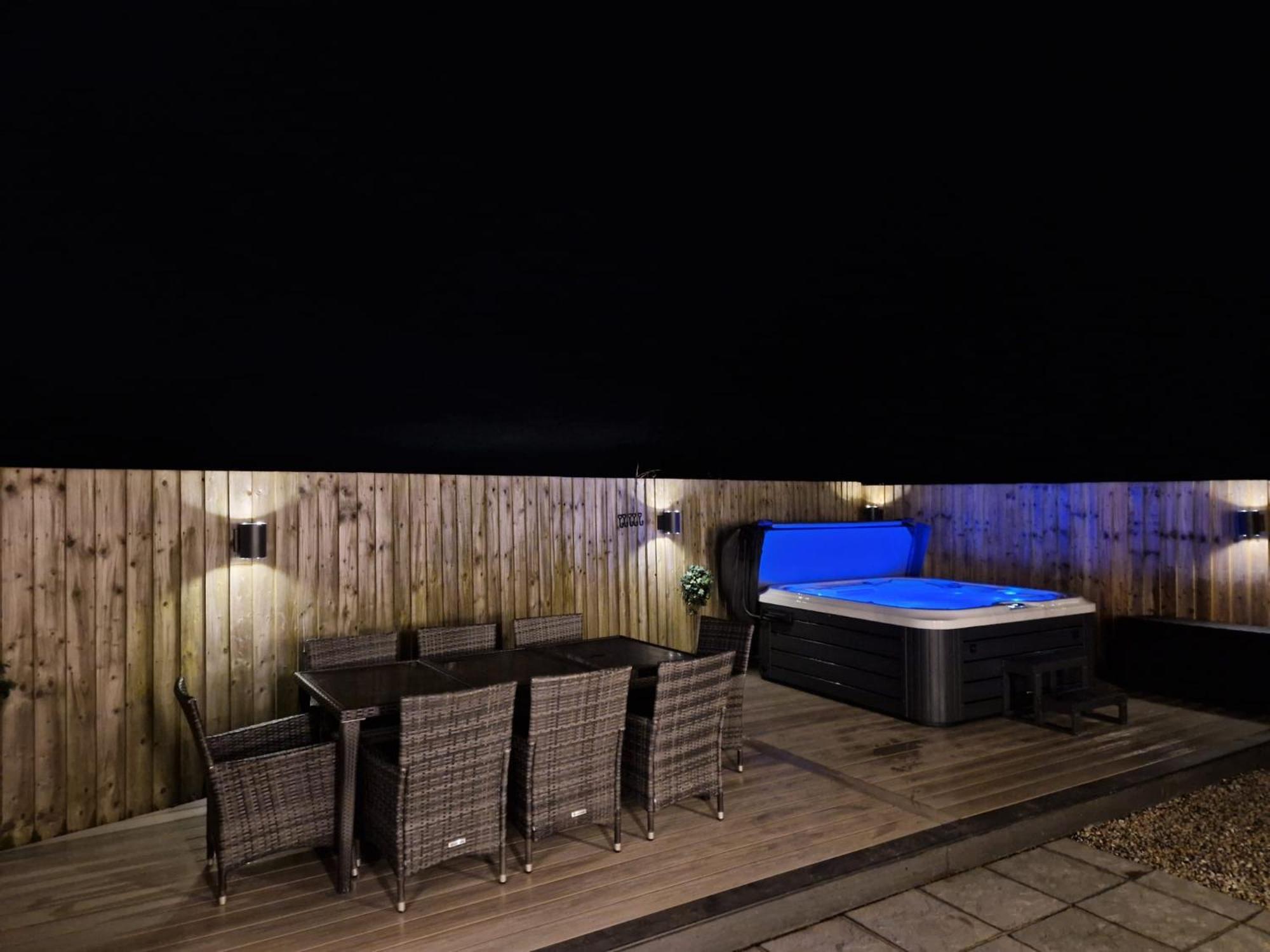 No 1 The Paddock - Spacious Holiday Home With A Hot Tub Bude Eksteriør bilde